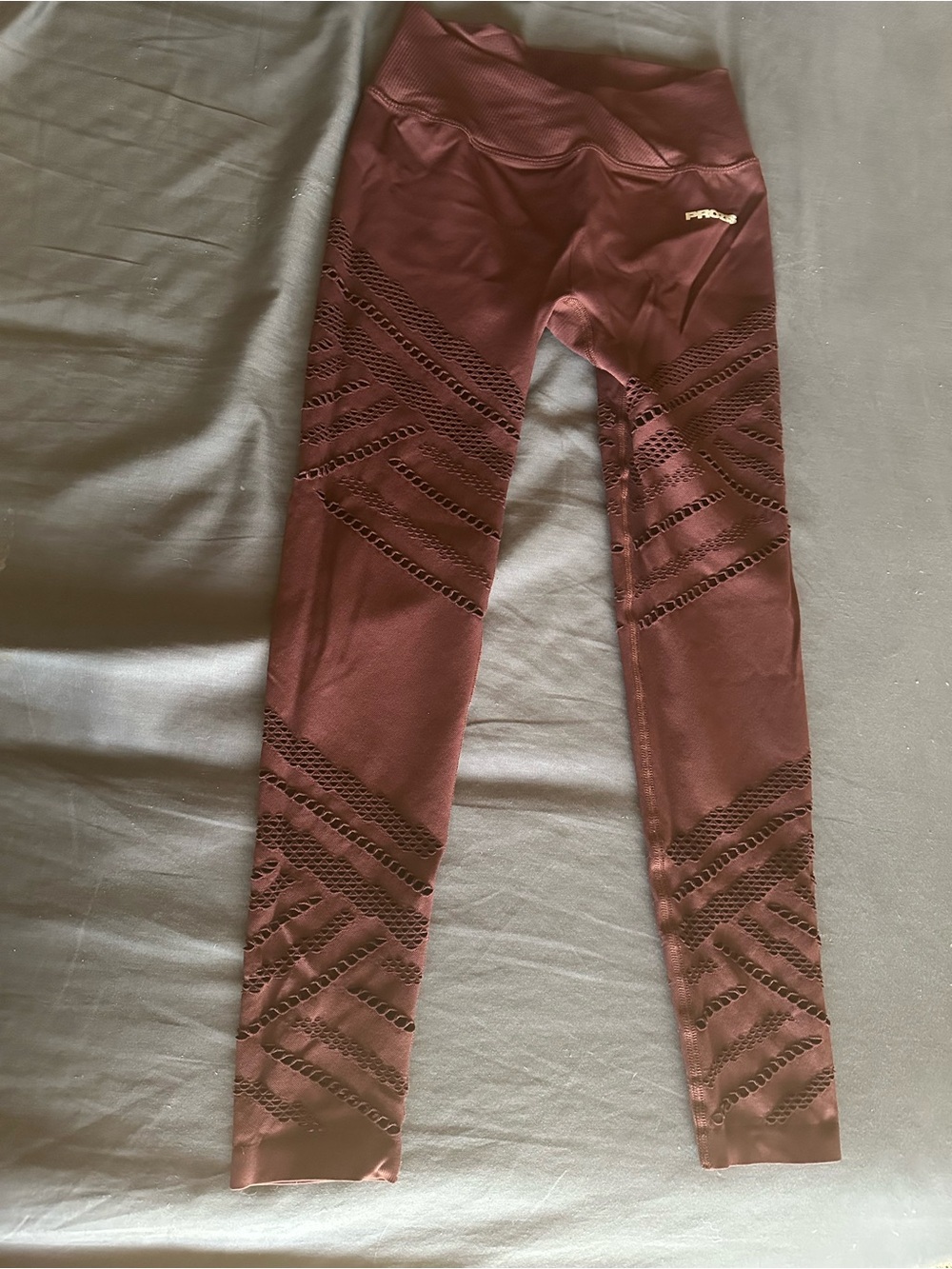 Prozis Burgundy Laser-Cut High-Waist Leggings